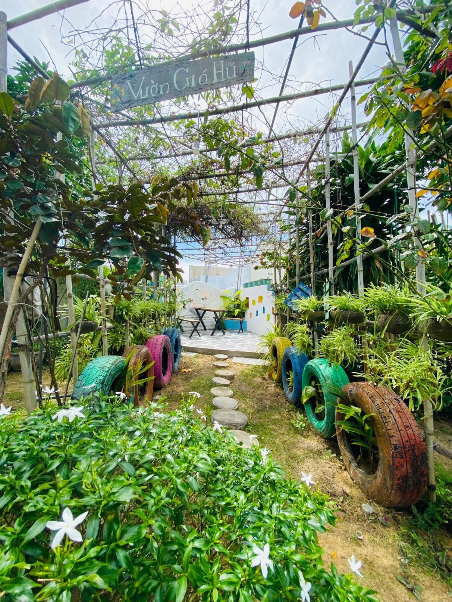 Gio Homestay And Coffee Ap Khanh Phuoc エクステリア 写真
